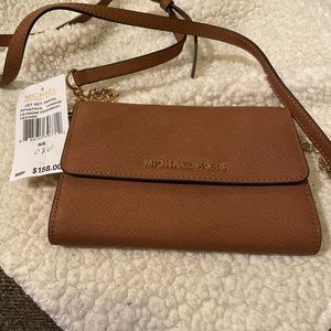 Brand new Michael Kors crossbody bag.